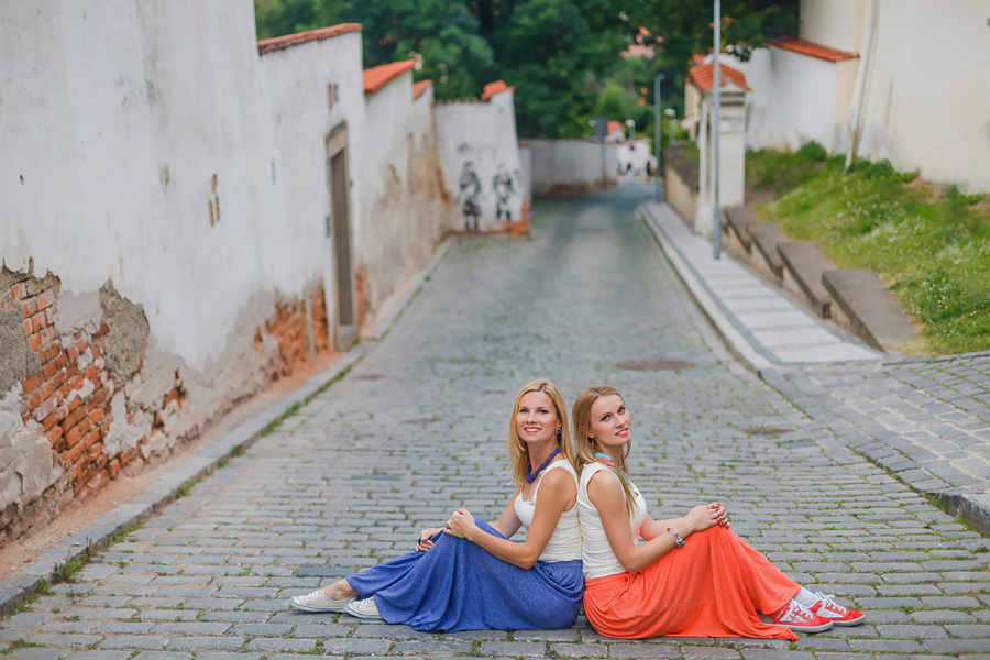 «Сёстры» Фотосессия-прогулка по Праге