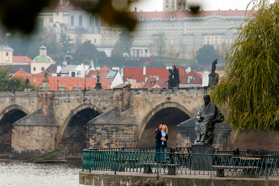 «Счастливы вместе» Прогулка по Праге с фотографом