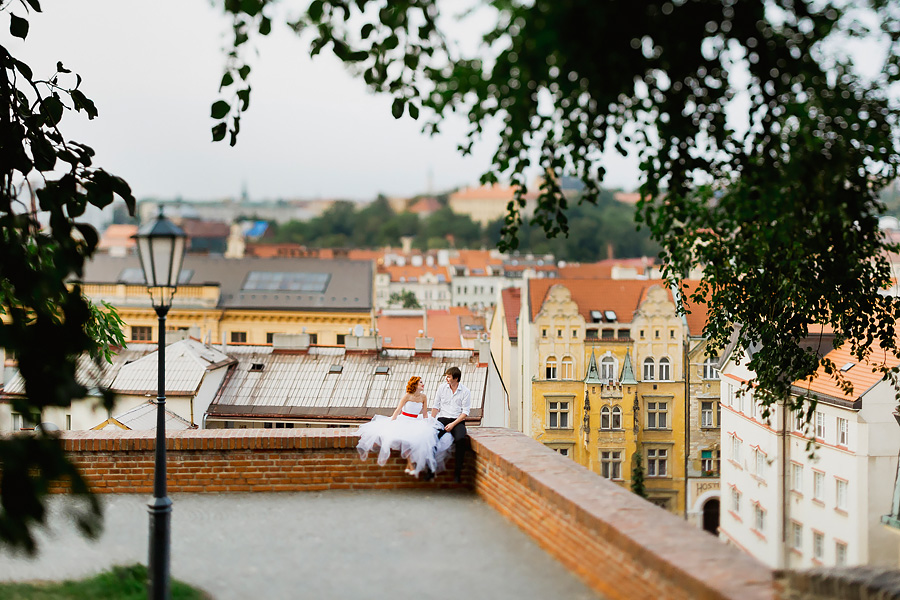«Солнечная Прага — яркие эмоции» (Свадебная прогулка по Праге)