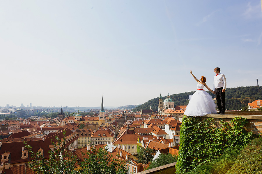 «Солнечная Прага — яркие эмоции» (Свадебная прогулка по Праге)